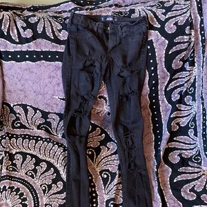 Ripped hollister jeans black